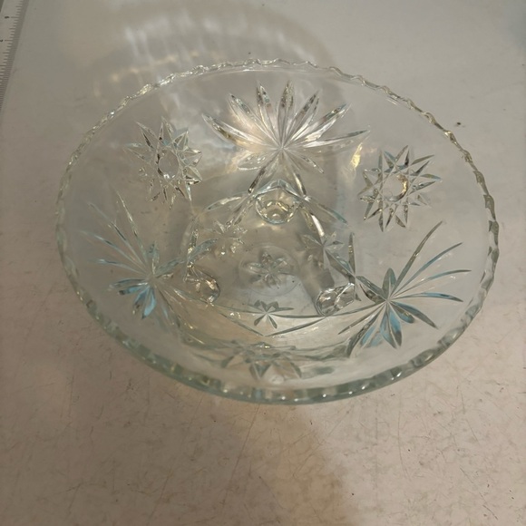 Anchor Hocking clear cut‎ crystal Star of David footed  bowl - Picture 2 of 10